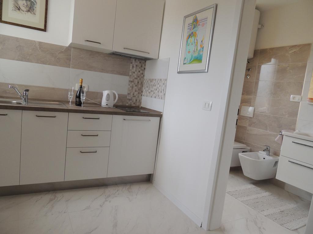 Apartment Centener ロヴィニ エクステリア 写真